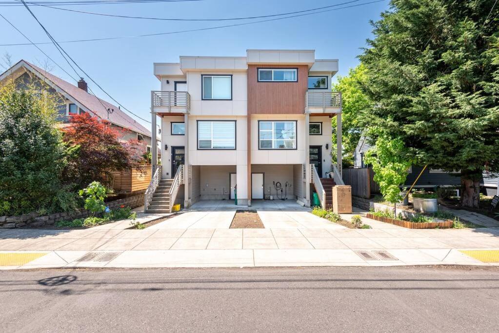 Walkable Apt Next To Restaurants, Bars, And Shops! 포틀랜드 외부 사진