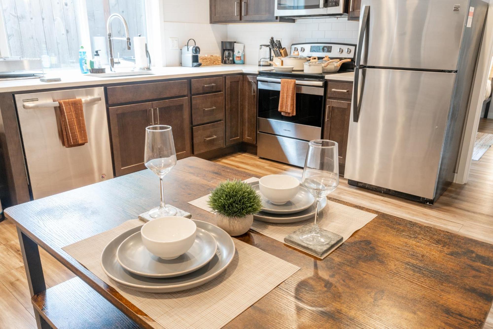 Walkable Apt Next To Restaurants, Bars, And Shops! 포틀랜드 외부 사진